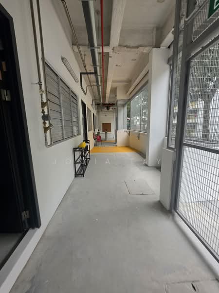 Brand new dormitory for rent with own toilet and shower facilities, , 1,200 sqft, Dormitory For Rent, by Jodia Tay, 500223269 - Corridor - CommercialGuru.com.sg