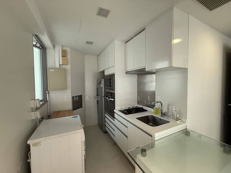 Nathan Residences, 25 Nathan Road, 1 Bedroom, 592 sqft, Condominium For Rent, by Sharon Lee, 500223280 - Kitchen - PropertyGuru.com.sg