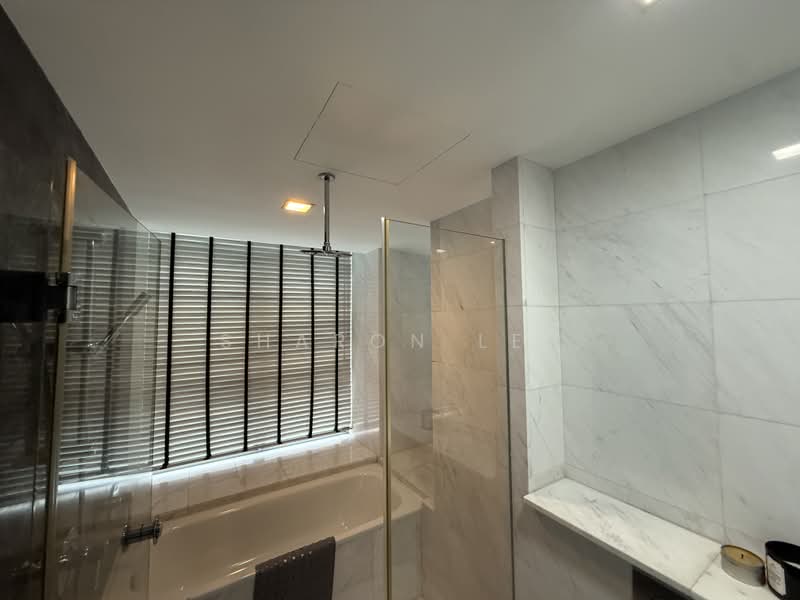 Nathan Residences, 25 Nathan Road, 1 Bedroom, 592 sqft, Condominium For Rent, by Sharon Lee, 500223280 - Bathroom - PropertyGuru.com.sg