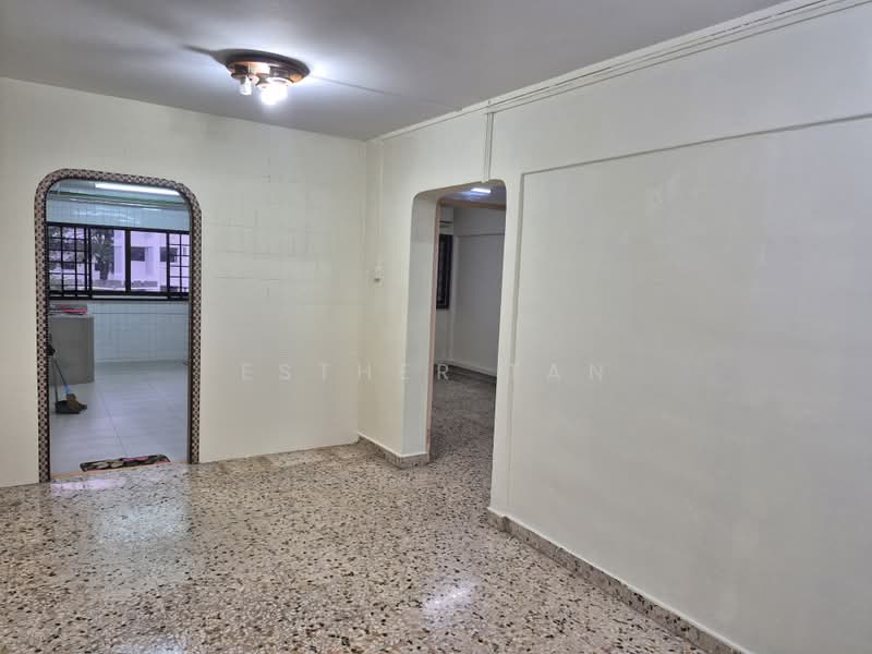 180 Ang Mo Kio Avenue 5, 180 Ang Mo Kio Avenue 5, 2 Bedrooms, 730 sqft, HDB Flat For Sale, by Esther Tan, 500223283 - Interior - PropertyGuru.com.sg