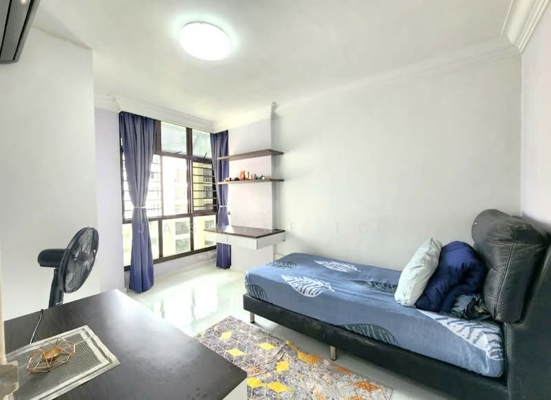 468 Segar Road, 468 Segar Road, 3 Bedrooms, 1,184 sqft, HDB Flat For Sale, by Jasmine Toh, 500223293 - Bedroom - PropertyGuru.com.sg