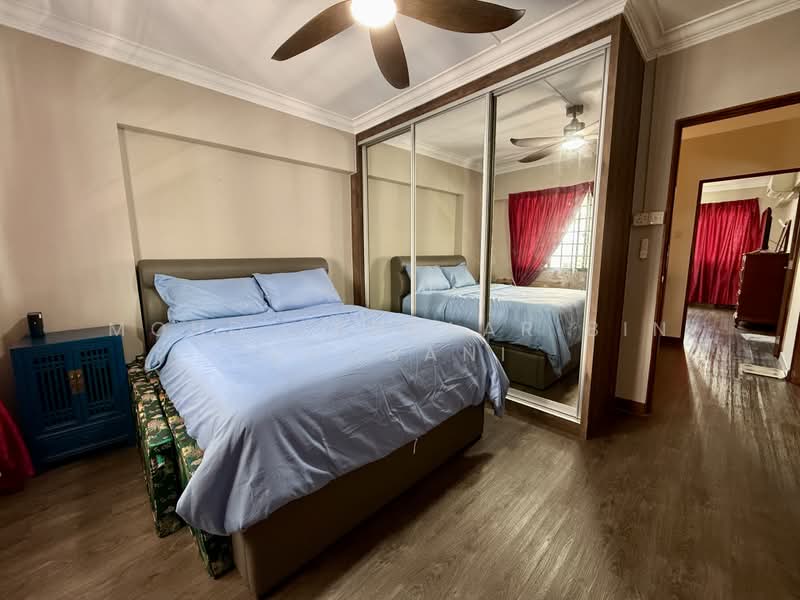 254 Bangkit Road, 254 Bangkit Road, 3 Bedrooms, 1,571 sqft, HDB Flat For Sale, by Mohd Jabbaar Bin Kamsani, 500223302 - Bedroom - PropertyGuru.com.sg