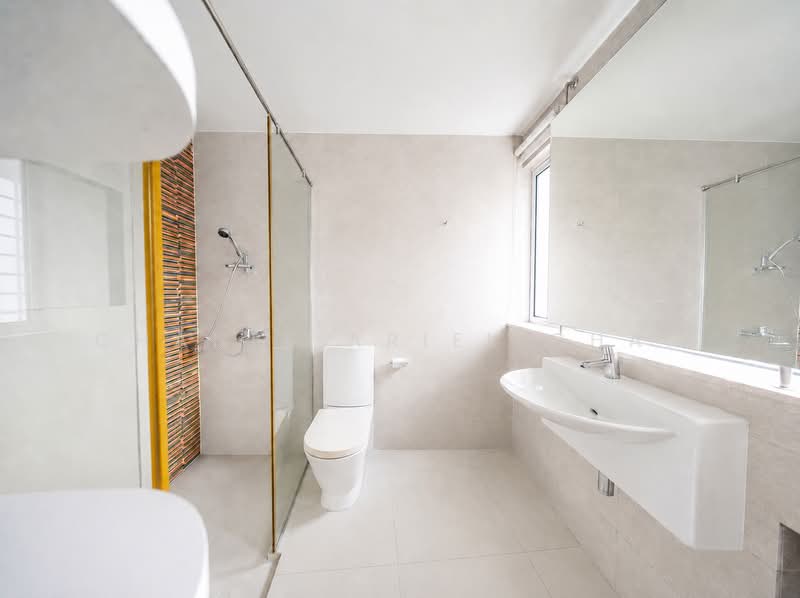 Cairnhill Plaza, 53 Cairnhill Road, Orchard / River Valley, 4 Bedrooms, 3,305 sqft, Apartment For Rent, by Chanel Ariel Chan, 500223305 - Bathroom - PropertyGuru.com.sg