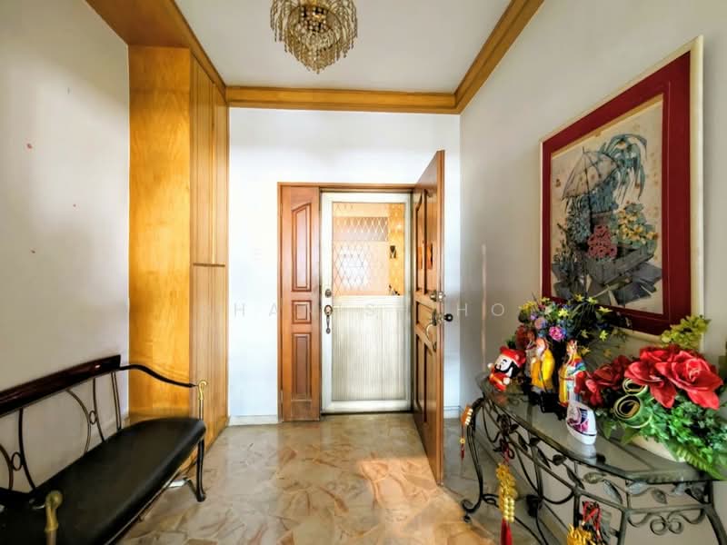 Windy Heights, 82 Jalan Daud, 4 Bedrooms, 2,476 sqft, Condominium For Sale, by Shanise Ho, 500223310 - Entrance - PropertyGuru.com.sg