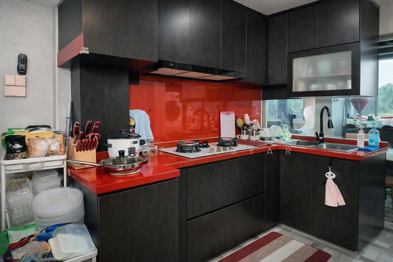 222 Hougang Street 21, 222 Hougang Street 21, 4 Bedrooms, 1,593 sqft, HDB Flat For Sale, by Jerez Amsyar, 500223311 - Kitchen - PropertyGuru.com.sg