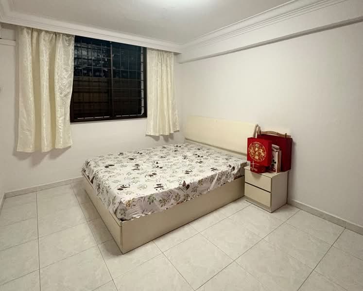 64 Circuit Road, 64 Circuit Road, 2 Bedrooms, 635 sqft, HDB Flat For Sale, by Wilson Mah, 500223316 - Bedroom - PropertyGuru.com.sg