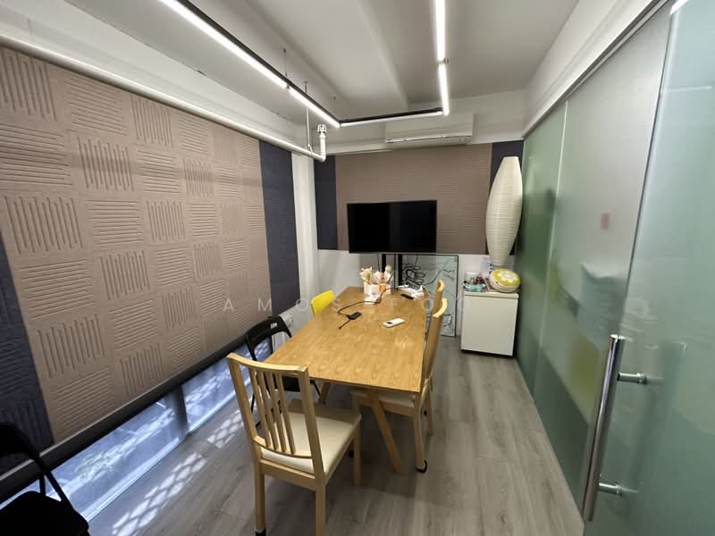 CT Hub 2, 114 Lavender Street, 1,065 sqft, Light Industrial (B1) For Sale, by Amos Foo, 500223323 - Interior - CommercialGuru.com.sg