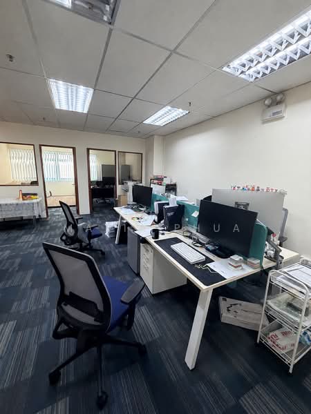 Ubi Centre, 57 Ubi Avenue 1, 1,151 sqft, Light Industrial (B1) For Rent, by Maria Phua, 500223326 - Interior - CommercialGuru.com.sg