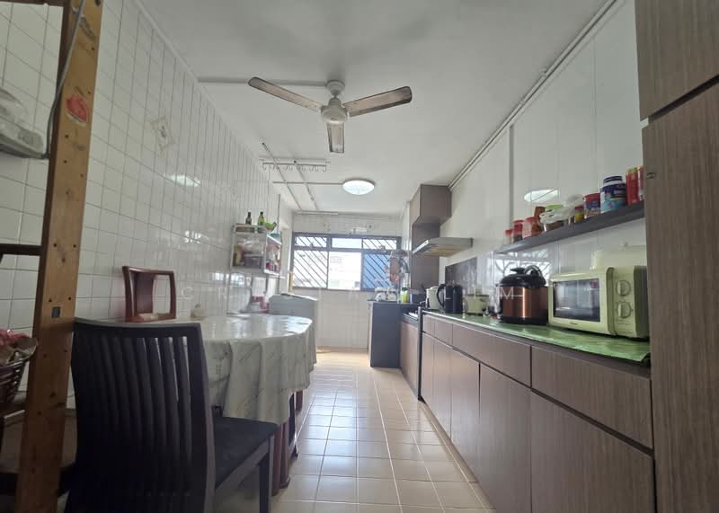 313 Ubi Avenue 1, 313 Ubi Avenue 1, 3 Bedrooms, 1,119 sqft, HDB Flat For Rent, by Crystan Lim, 500223328 - Kitchen - PropertyGuru.com.sg