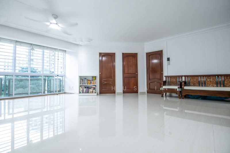 109 Rivervale Walk, 109 Rivervale Walk, 3 Bedrooms, 1,292 sqft, HDB Flat For Sale, by Ahmad Husaini, 500223338 - Living Room - PropertyGuru.com.sg