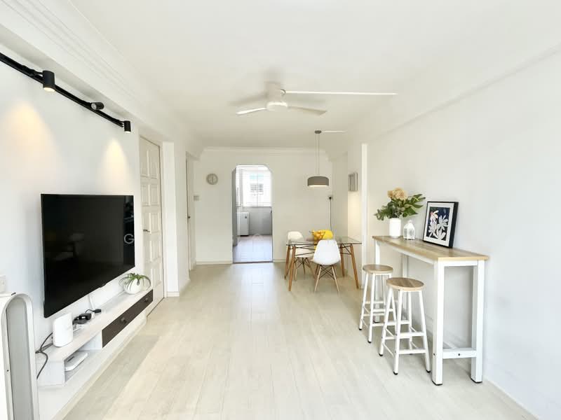 105 Serangoon North Avenue 1, 105 Serangoon North Avenue 1, 2 Bedrooms, 753 sqft, HDB Flat For Sale, by Gan Sok Hoon, 500223342 - Living room - PropertyGuru.com.sg