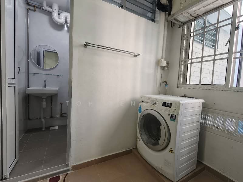 84 Lorong 2 Toa Payoh, 84 Lorong 2 Toa Payoh, 3 Bedrooms, 1,152 sqft, HDB Flat For Sale, by Toh Benson, 500223343 - PropertyGuru.com.sg