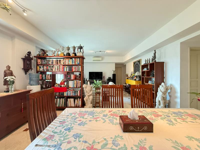 Symphony Heights, 37 Hume Avenue, 4 Bedrooms, 1,668 sqft, Condominium For Sale, by Kavin Kuah, 500223346 - Living Room - PropertyGuru.com.sg