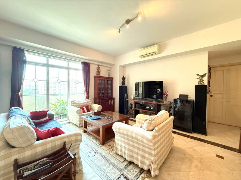 Symphony Heights, 37 Hume Avenue, 4 Bedrooms, 1,668 sqft, Condominium For Sale, by Kavin Kuah, 500223346 - Living Room - PropertyGuru.com.sg