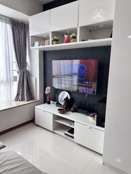 Caspian, 58 Lakeside Drive, Studio, 463 sqft, Condominium For Sale, by Thiru P, 500223347 - Living Room - PropertyGuru.com.sg