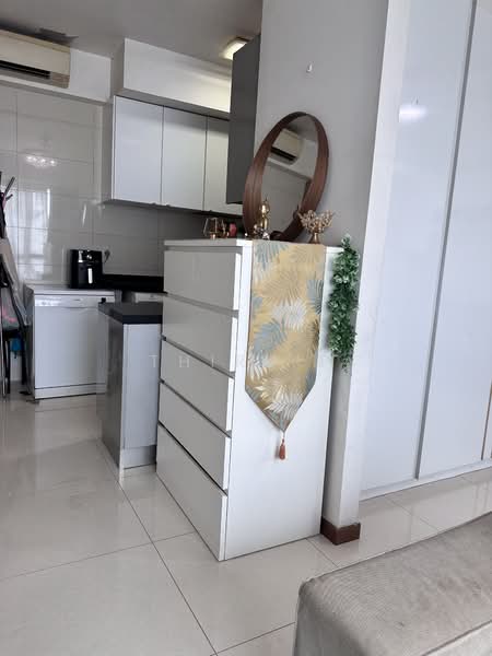 Caspian, 58 Lakeside Drive, Studio, 463 sqft, Condominium For Sale, by Thiru P, 500223347 - Kitchen - PropertyGuru.com.sg