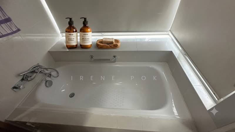 Kovan Melody, 37 Kovan Road, 3 Bedrooms, 1,227 sqft, Condominium For Sale, by Irene Pok, 500223360 - Relax and Unwind with a Bathtub - PropertyGuru.com.sg