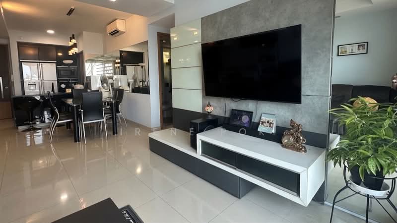 Kovan Melody, 37 Kovan Road, 3 Bedrooms, 1,227 sqft, Condominium For Sale, by Irene Pok, 500223360 - Living Room - PropertyGuru.com.sg