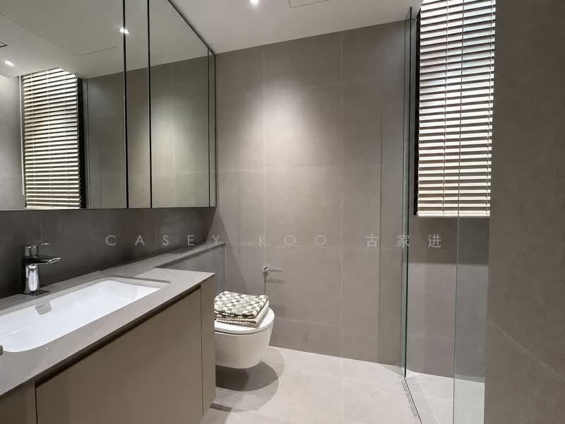 Canberra Crescent Residences, 51 Canberra Crescent, 3 Bedrooms, 990 sqft, Condominium For Sale, by Casey Koo 古家进, 500223362 - Bathroom - PropertyGuru.com.sg