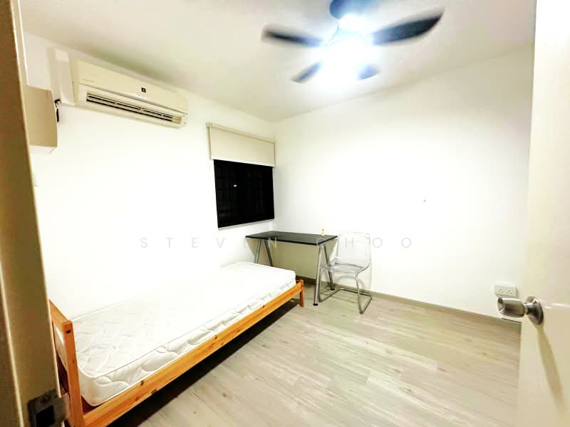 296 Yishun Street 20, 296 Yishun Street 20, Room Rental, 120 sqft, HDB Flat For Rent, by Steven Choo, 500223364 - Bedroom - PropertyGuru.com.sg
