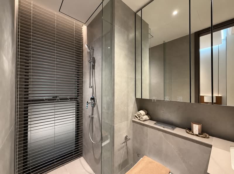 Canberra Crescent Residences, 51 Canberra Crescent, 4 Bedrooms, 1,216 sqft, Condominium For Sale, by Casey Koo 古家进, 500223368 - Bathroom - PropertyGuru.com.sg