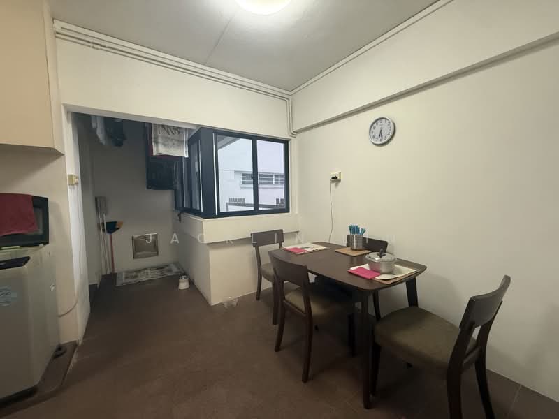 430 Tampines Street 41, 430 Tampines Street 41, Pasir Ris / Tampines, 3 Bedrooms, 1,593 sqft, HDB Flat For Sale, by Jacklin Lin, 500223373 - Dining Room - PropertyGuru.com.sg
