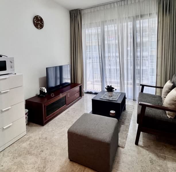 48 Lakeside Drive photo 2
