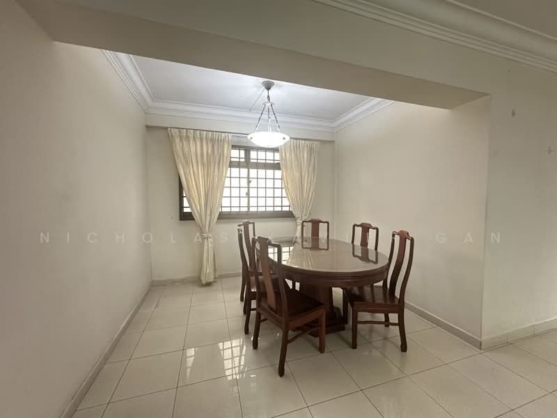 224B Compassvale Walk, 224B Compassvale Walk, 3 Bedrooms, 1,302 sqft, HDB Flat For Sale, by Nicholas Xavier Gan, 500223401 - Dining Room - PropertyGuru.com.sg