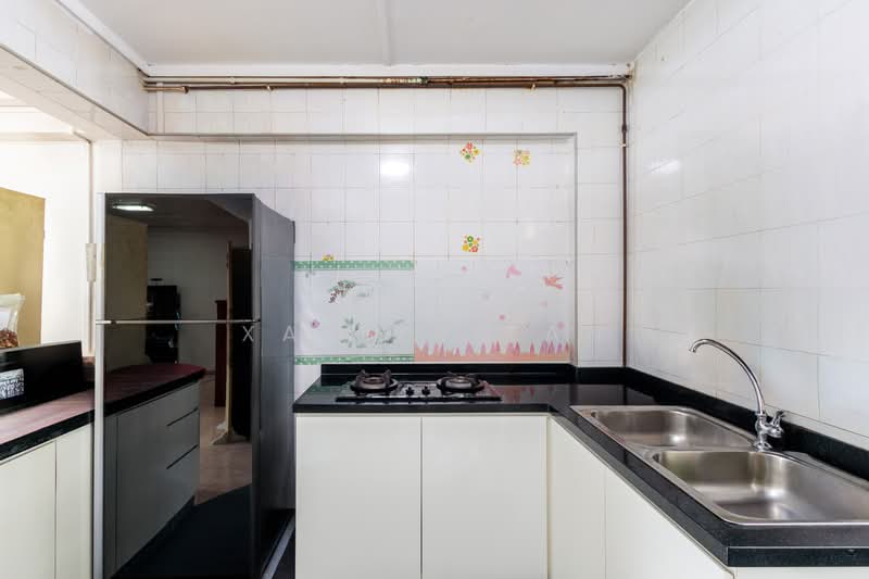 159 Jalan Teck Whye, 159 Jalan Teck Whye, 3 Bedrooms, 1,076 sqft, HDB Flat For Sale, by Xavier Tan, 500223405 - Kitchen - PropertyGuru.com.sg