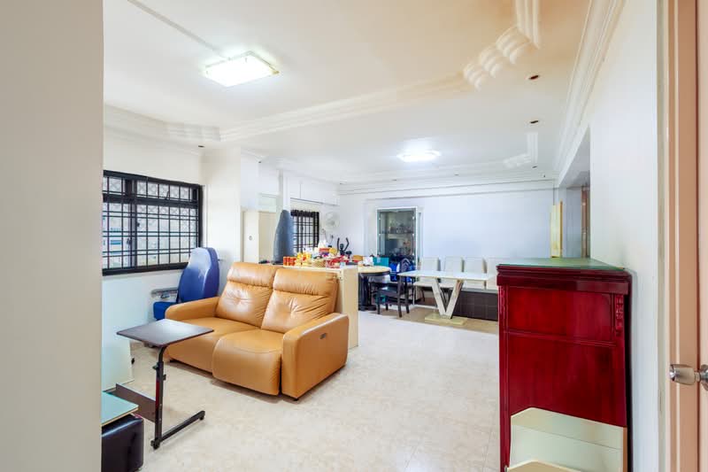 159 Jalan Teck Whye, 159 Jalan Teck Whye, 3 Bedrooms, 1,076 sqft, HDB Flat For Sale, by Xavier Tan, 500223405 - Living Room - PropertyGuru.com.sg