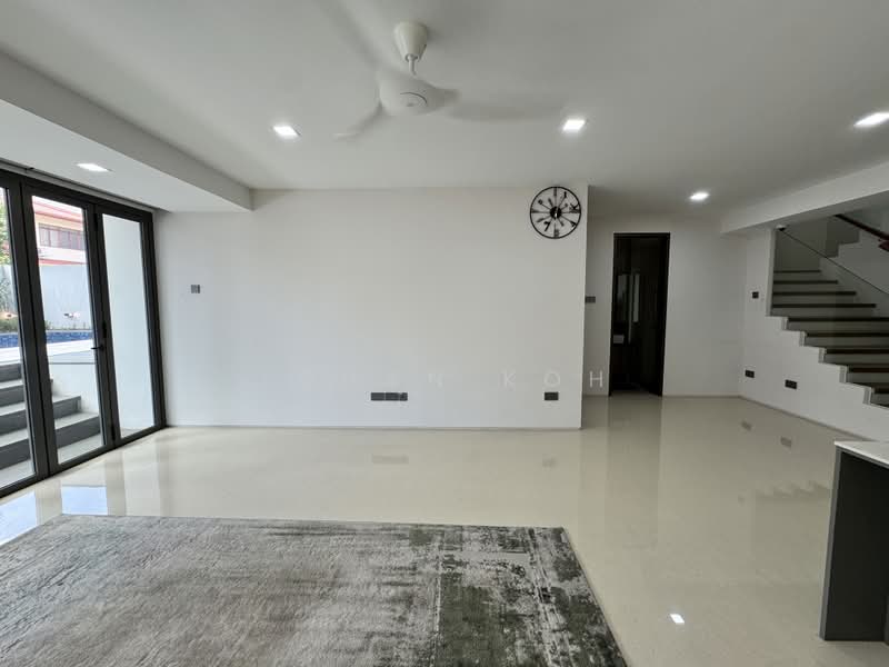 Seletar Hills Estate | Almost New Bungalow | Lift and EV ready, Seletar Hills Estate Kasai Road Saraca Road Neram Road, 7 Bedrooms, 8,000 sqft, Detached House For Sale, by Johan Koh, 500223408 - Living Room - PropertyGuru.com.sg