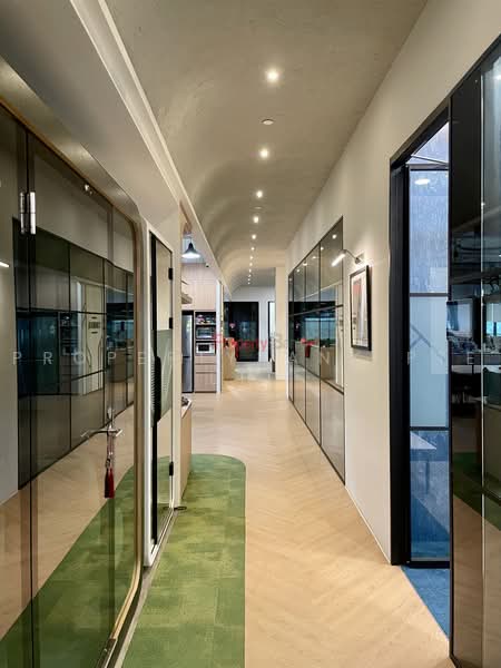 Tai Seng MRT – Stylishly Fitted Space Ready for Immediate Move-In, Eunos / Geylang / Paya Lebar, 2,437 sqft, Light Industrial (B1) For Rent, by EDITH, 500223410 - Corridor - CommercialGuru.com.sg