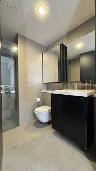 The Sorrento, 55 West Coast Road, 1 Bedroom, 441 sqft, Condominium For Sale, by Jackson Chen, 500223413 - Bathroom - PropertyGuru.com.sg