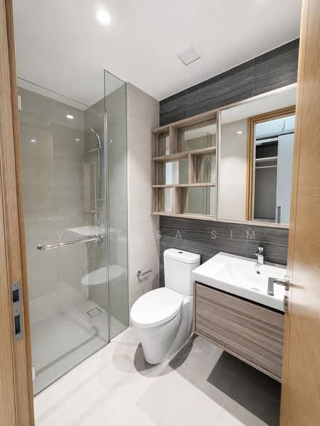 Coco Palms, 21 Pasir Ris Grove, Studio, 400 sqft, Condominium For Rent, by Vanessa Sim, 500223419 - PropertyGuru.com.sg