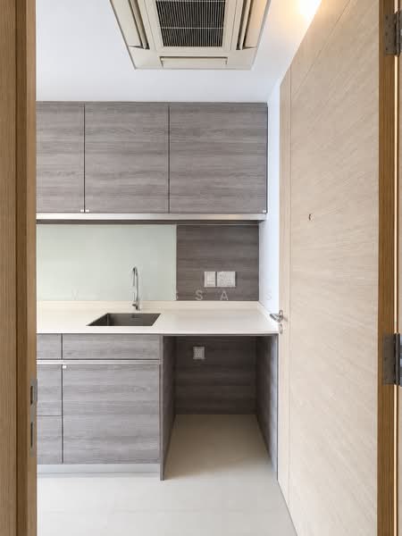 Coco Palms, 21 Pasir Ris Grove, Studio, 400 sqft, Condominium For Rent, by Vanessa Sim, 500223419 - Kitchen - PropertyGuru.com.sg