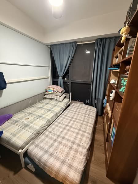 Lake Grande, 8 Jurong Lake Link, 2 Bedrooms, 818 sqft, Condominium For Rent, by Vicky Chen, 500223427 - Bedroom - PropertyGuru.com.sg