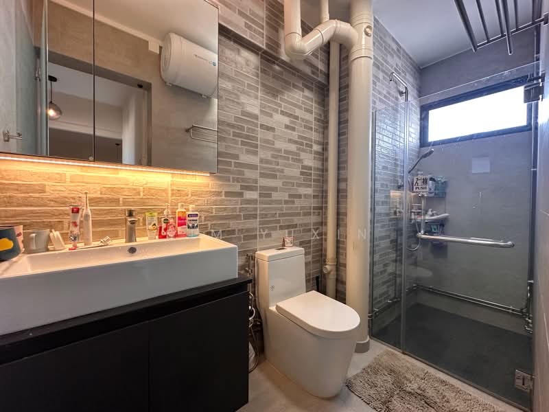 108 Jalan Rajah, 108 Jalan Rajah, 3 Bedrooms, 1,658 sqft, HDB Flat For Sale, by Sim Yuxin, 500223431 - Bathroom - PropertyGuru.com.sg