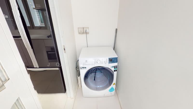 RV Residences, 463 River Valley Road, 3 Bedrooms, 861 sqft, Condominium For Rent, by Joseph Khoo, 500223433 - Yard - PropertyGuru.com.sg