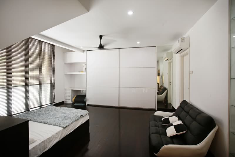 Hillview Estate, Jalan Gumilang, 6 Bedrooms, 9,000 sqft, Semi-Detached House For Sale, by Nic Tan, 500223435 - Bedroom - PropertyGuru.com.sg
