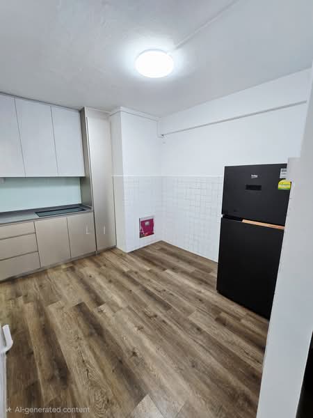 633 Veerasamy Road, 633 Veerasamy Road, 2 Bedrooms, 775 sqft, HDB Flat For Rent, by Lisa Tan, 500223441 - KITCHEN - PropertyGuru.com.sg