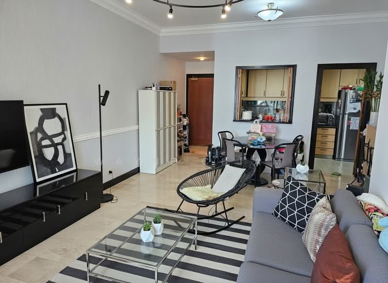 Regent Heights, 52 Bukit Batok East Avenue 5, 3 Bedrooms, 1,173 sqft, Condominium For Sale, by Wayne Chiam, 500223443 - Living Room - PropertyGuru.com.sg