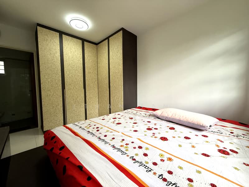 445B Bukit Batok West Avenue 8, 445B Bukit Batok West Avenue 8, 3 Bedrooms, 990 sqft, HDB Flat For Sale, by Ethan Tan, 500223444 - Bedroom - PropertyGuru.com.sg