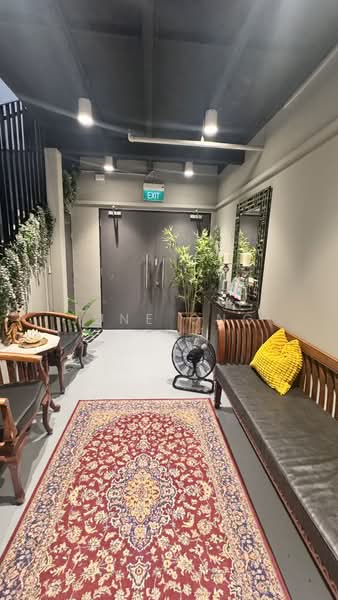 Primax, 22 New Industrial Road, 800 sqft, Light Industrial (B1) For Rent, by June Ong, 500223447 - Entrance - CommercialGuru.com.sg
