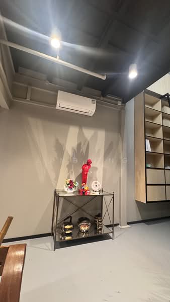 Primax, 22 New Industrial Road, 800 sqft, Light Industrial (B1) For Rent, by June Ong, 500223447 - Interior - CommercialGuru.com.sg