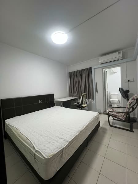 914 Jurong West Street 91, 914 Jurong West Street 91, Room Rental, 250 sqft, HDB Flat For Rent, by B.L. Tan, 500223451 - Bedroom - PropertyGuru.com.sg