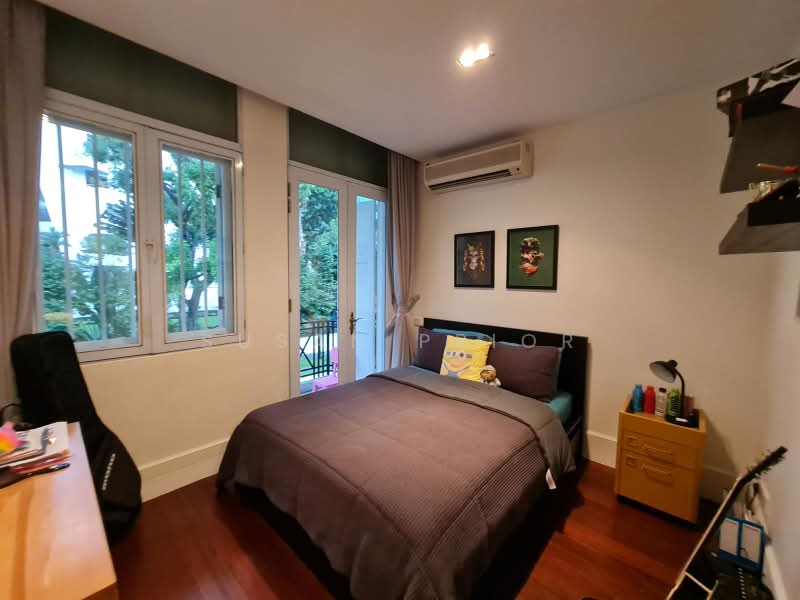 Cairnhill/ Emerald Hill 5+2 Stunner 2 Carparks, Cairnhill Road Conservation House, 5 Bedrooms, 4,025 sqft, Conservation House For Rent, by Susan Prior, 500223460 - PropertyGuru.com.sg