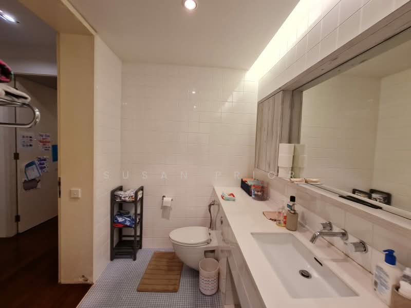 Cairnhill/ Emerald Hill 5+2 Stunner 2 Carparks, Cairnhill Road Conservation House, 5 Bedrooms, 4,025 sqft, Conservation House For Rent, by Susan Prior, 500223460 - PropertyGuru.com.sg