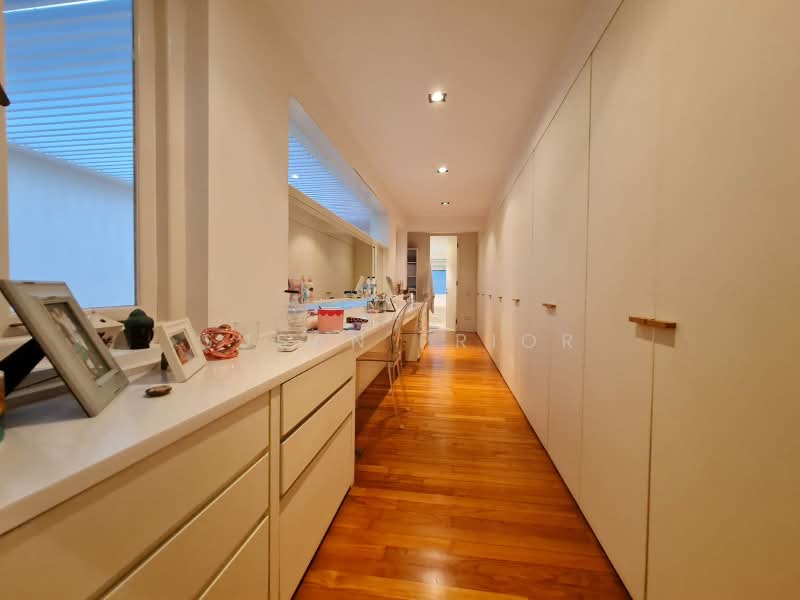 Cairnhill/ Emerald Hill 5+2 Stunner 2 Carparks, Cairnhill Road Conservation House, 5 Bedrooms, 4,025 sqft, Conservation House For Rent, by Susan Prior, 500223460 - PropertyGuru.com.sg