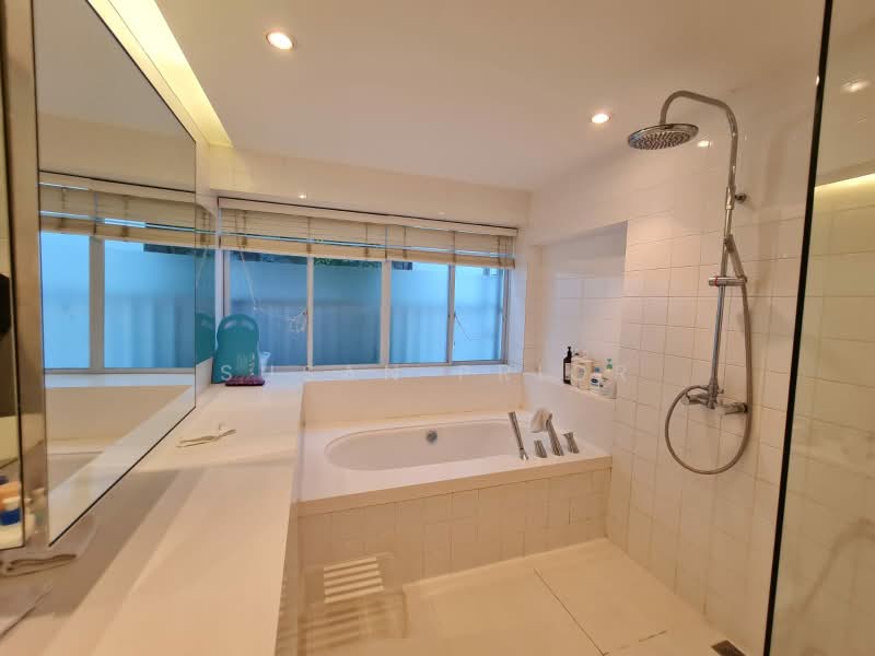 Cairnhill/ Emerald Hill 5+2 Stunner 2 Carparks, Cairnhill Road Conservation House, 5 Bedrooms, 4,025 sqft, Conservation House For Rent, by Susan Prior, 500223460 - PropertyGuru.com.sg