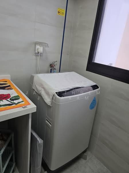 235A Tengah Garden Walk, 235A Tengah Garden Walk, Room Rental, 50 sqft, HDB Flat For Rent, by Jayrethnem Jayaram, 500223467 - Interior - PropertyGuru.com.sg
